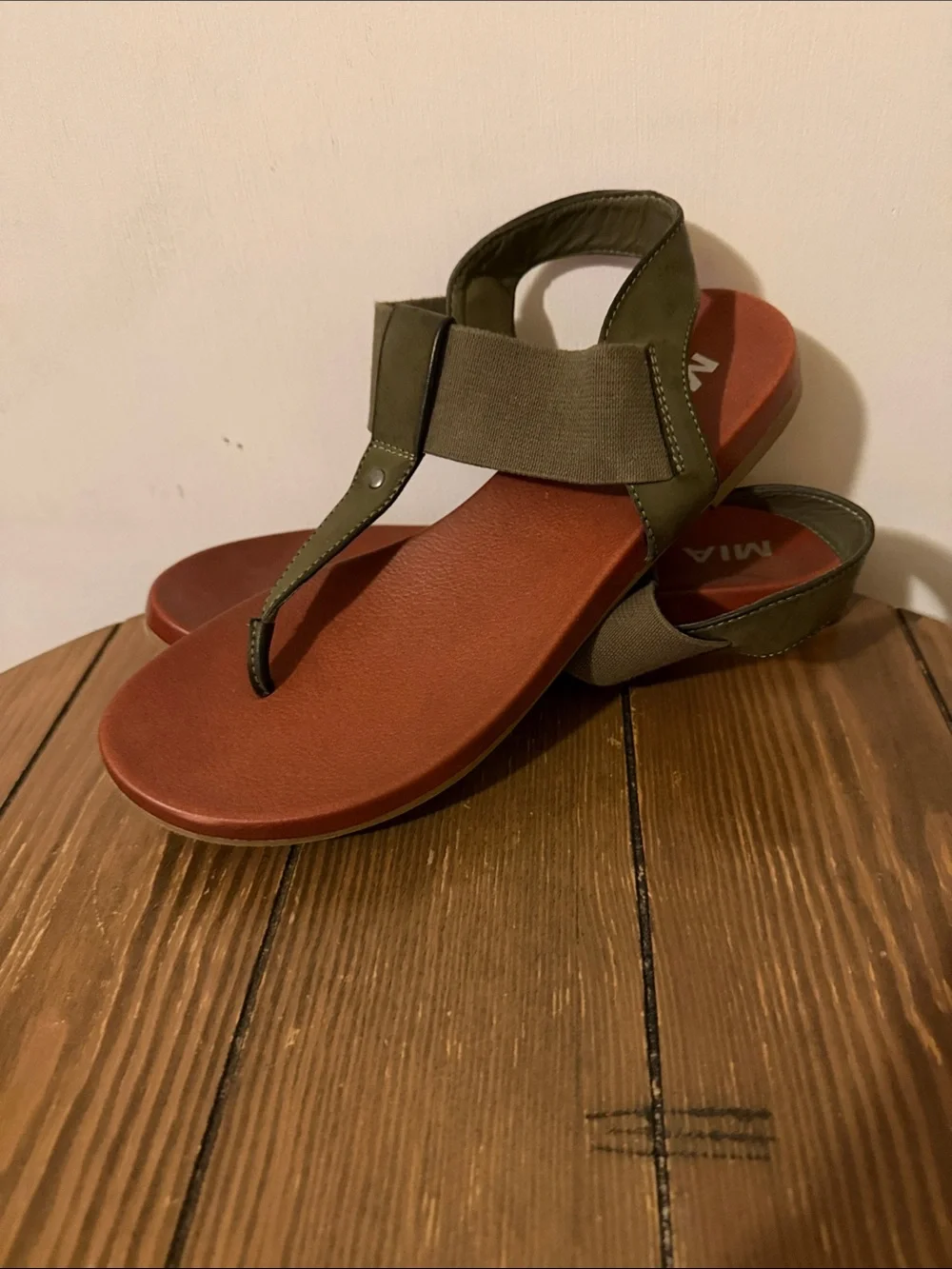 MIA Olive Slingback Thong Sandals with Rust Footbed